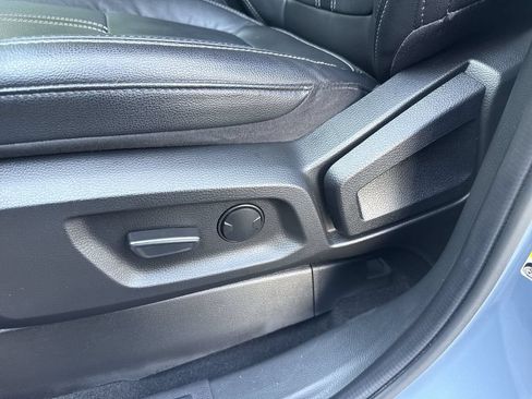 Used 2023 Ford Ranger Lariat w/ Technology Package AWD/4WD image 12