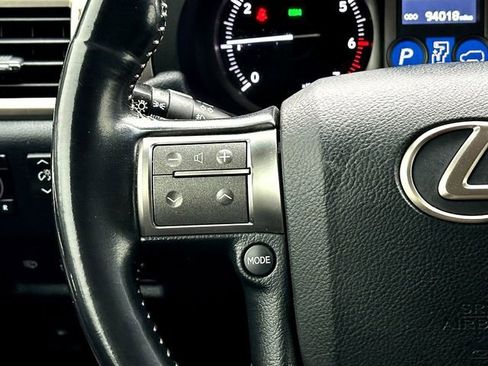 Used 2017 Lexus GX 460 Premium image 23