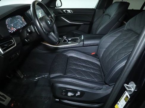 Used 2023 BMW X5 xDrive40i w/ M Sport Package AWD/4WD image 21