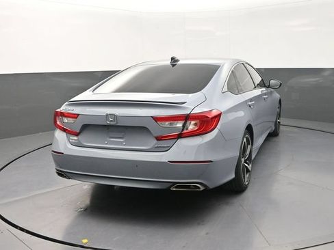 Used 2022 Honda Accord Sport image 9