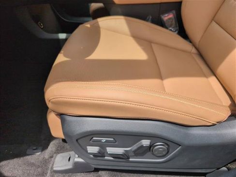 New 2026 Hyundai Santa Fe Calligraphy AWD/4WD image 4