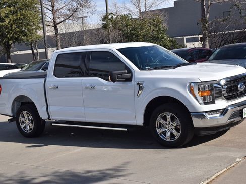 Certified 2022 Ford F150 XLT w/ Equipment Group 302A High image 5