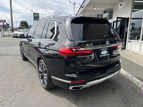 Used 2022 BMW X7 xDrive40i AWD/4WD image 4
