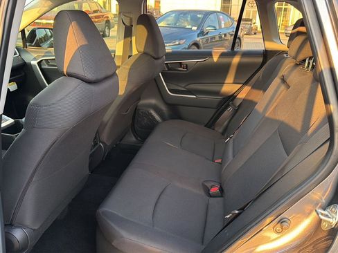 Certified 2025 Toyota RAV4 LE AWD/4WD image 11