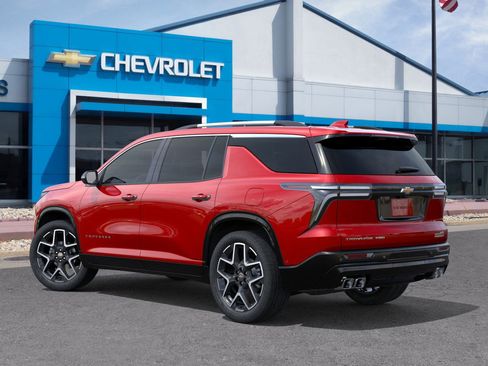 New 2026 Chevrolet Traverse High Country w/ LPO, Floor Liner Package image 7