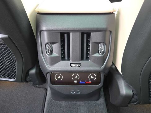 Used 2026 BMW X3 xDrive30i w/ Premium Package AWD/4WD image 18