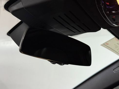 Used 2025 BMW X6 M60i image 16