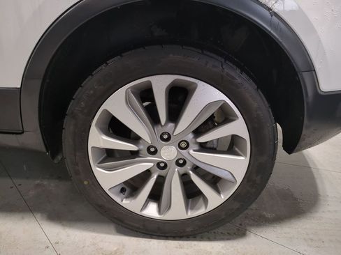 Used 2018 Buick Encore Preferred image 17