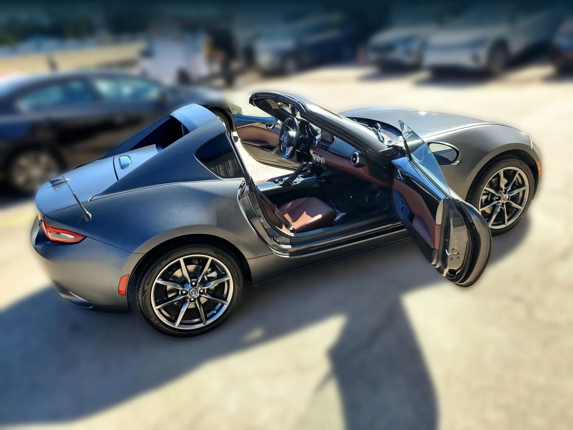Used 2019 MAZDA MX-5 Miata RF Grand Touring RWD image 38