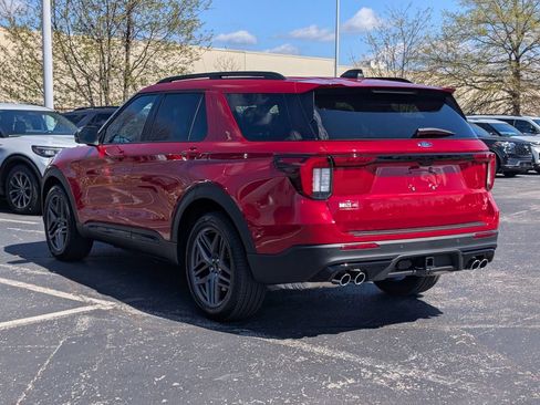 New 2026 Ford Explorer ST image 4