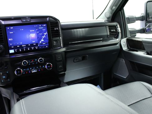 New 2026 Ford F350 Lariat AWD/4WD image 19