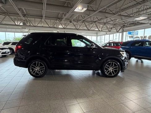 Used 2019 Ford Explorer Sport AWD/4WD image 10