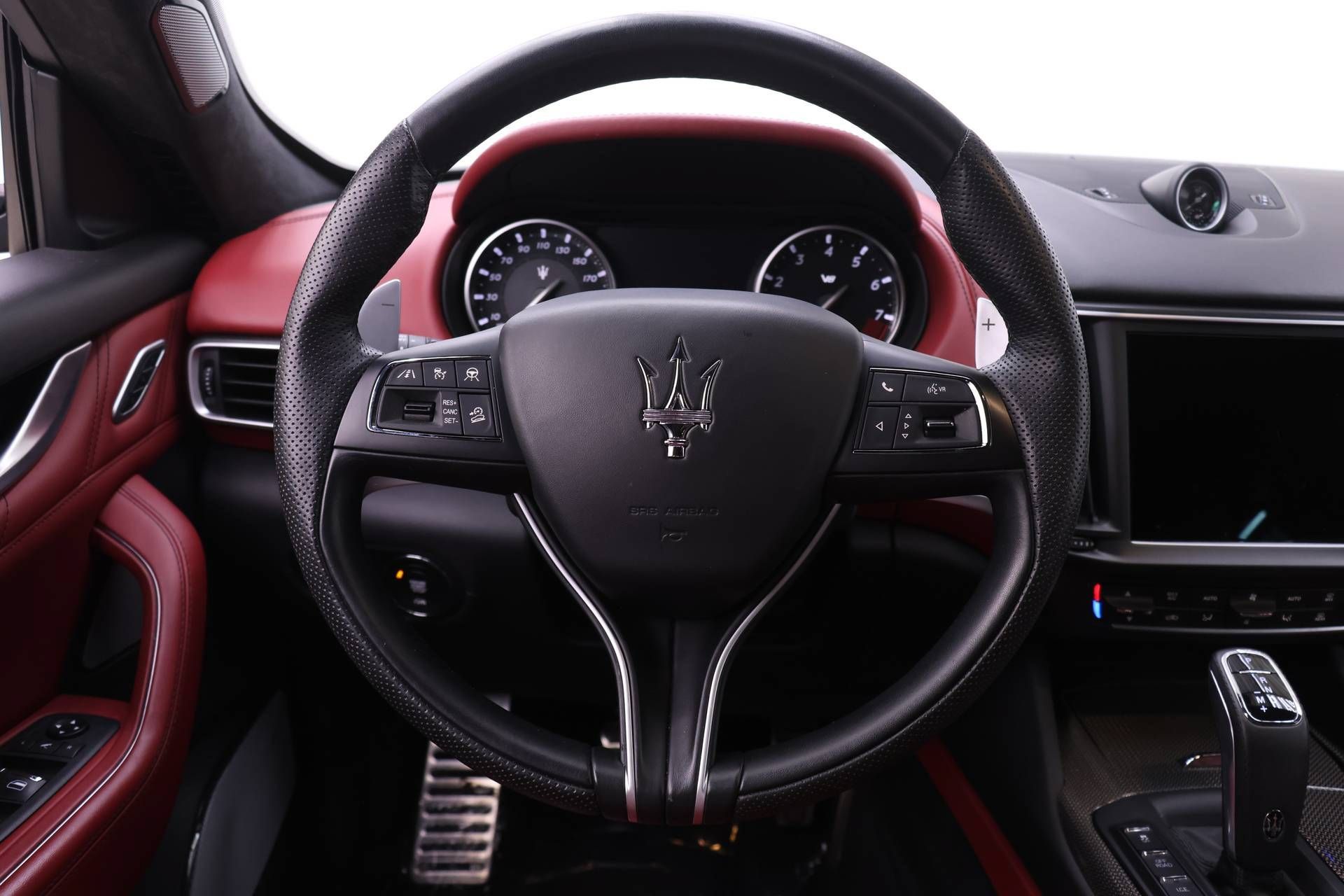 Used 2022 Maserati Levante Trofeo AWD/4WD image 18