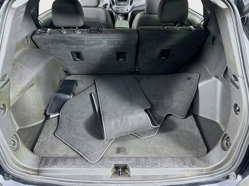 Used 2023 Chevrolet Equinox LT image 20