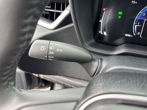 Used 2026 Toyota Corolla SE FWD image 15
