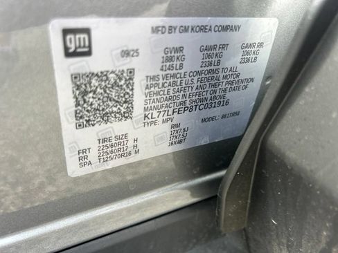 Used 2026 Chevrolet Trax LS w/ LS Convenience Package FWD image 33