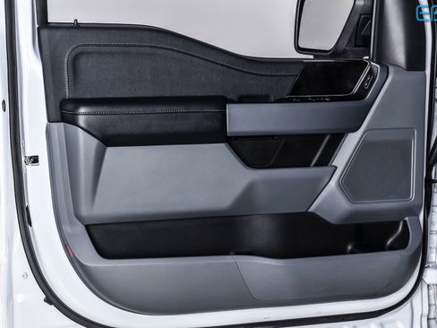 Used 2023 Ford F150 Lightning XLT w/ Max Trailer Tow Package image 9