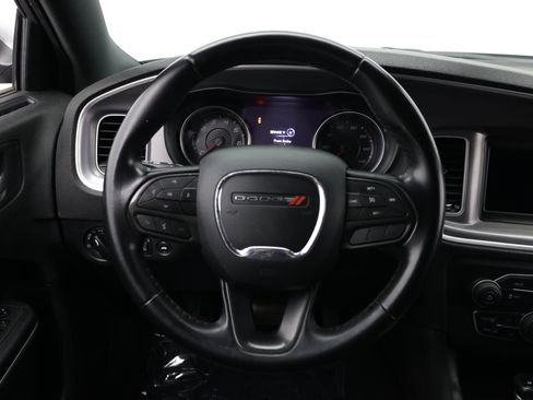 Used 2022 Dodge Charger SXT RWD image 29