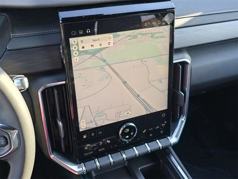 New 2025 GMC Acadia Elevation w/ Elevation Premium Package image 20