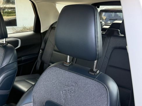 Used 2022 Ford Bronco Sport Outer Banks image 2