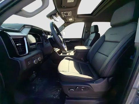 New 2026 GMC Sierra 2500 Denali w/ Denali Reserve Package AWD/4WD image 18