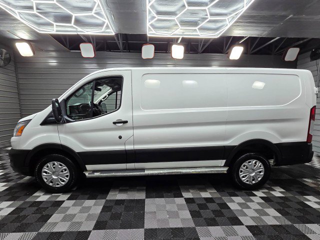 Used 2022 Ford Transit 250 Low Roof w/ Exterior Upgrade Package RWD image 9