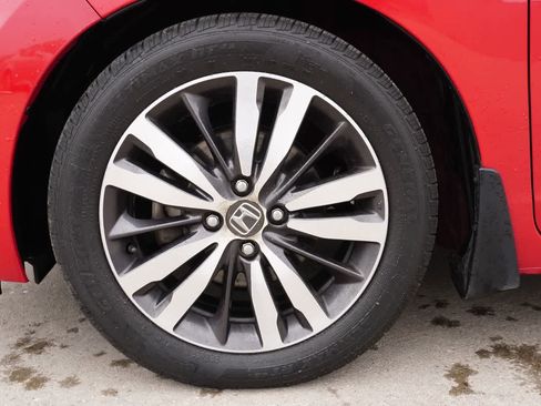 Used 2017 Honda Fit EX-L image 10