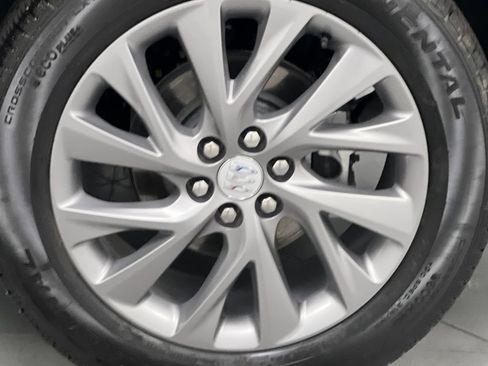Used 2026 Buick Enclave Preferred FWD image 73