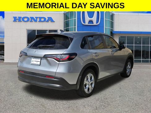 Used 2025 Honda HR-V LX image 21