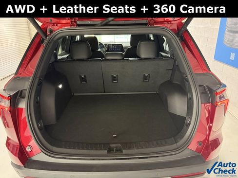 Used 2026 Chevrolet Equinox LT w/ Convenience Package II image 18