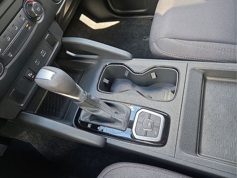 New 2026 Nissan Frontier SV w/ Tow Package image 25