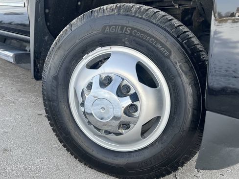 Used 2018 Chevrolet Silverado 3500 High Country AWD/4WD image 8