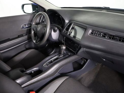 Used 2021 Honda HR-V EX image 24