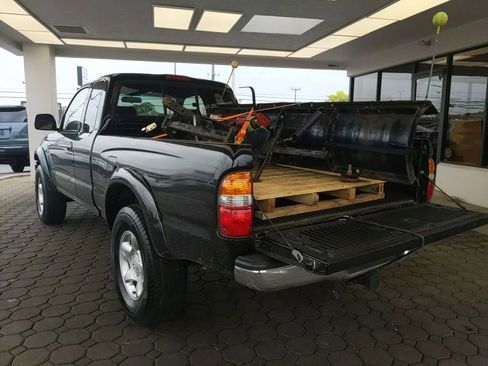 Used 2001 Toyota Tacoma 4x4 Xtracab V6 image 8