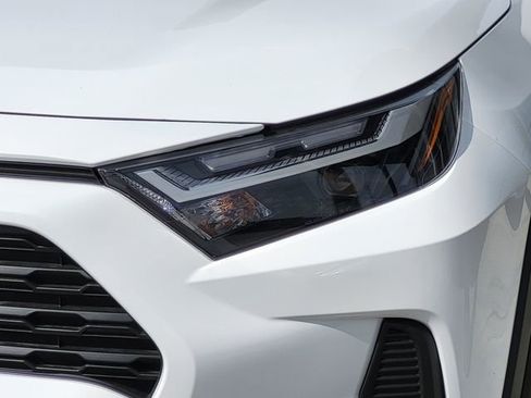 Used 2025 Toyota RAV4 XLE w/ Convenience Package image 37