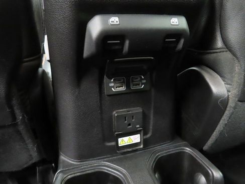 Used 2021 Jeep Gladiator Mojave image 11