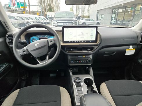 New 2025 Ford Bronco Sport Big Bend image 11