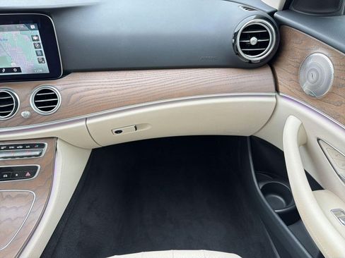 Used 2022 Mercedes-Benz E 350 Sedan image 29