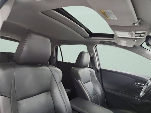 Used 2017 Acura RDX AWD w/ Advance Package image 8