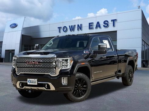 Used 2022 GMC Sierra 3500 Denali w/ Denali Black Diamond Edition AWD/4WD image 1