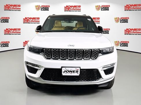 Used 2025 Jeep Grand Cherokee Summit AWD/4WD image 14