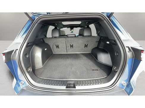 Certified 2026 Chevrolet Equinox LT w/ Convenience Package II AWD/4WD image 30