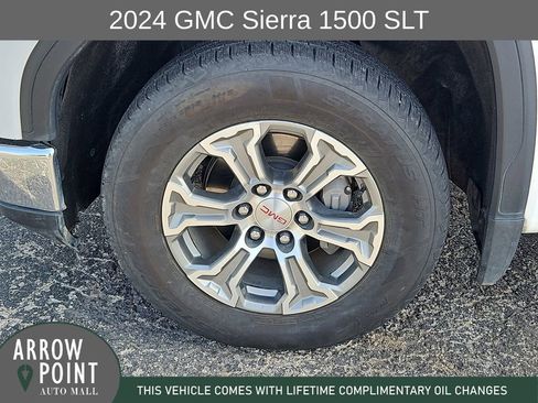 Used 2024 GMC Sierra 1500 SLT RWD image 16