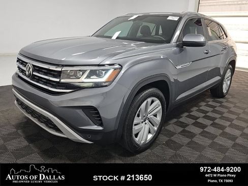 Used 2023 Volkswagen Atlas Cross Sport SE w/ Panoramic Sunroof Package FWD image 1