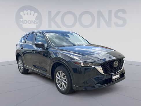Used 2025 MAZDA CX-5 AWD 2.5 S w/ Preferred Package image 2