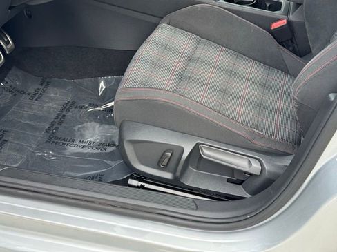 Used 2022 Volkswagen GTI S image 20