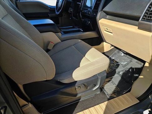 Used 2019 Ford F150 XLT w/ Equipment Group 302A Luxury image 20