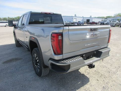 New 2026 GMC Sierra 2500 Denali Ultimate w/ Max Trailering Package AWD/4WD image 7