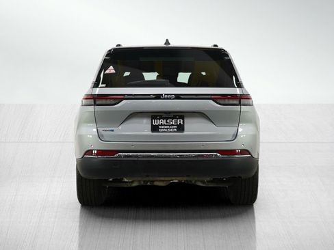 Used 2024 Jeep Grand Cherokee Limited 4xe image 6