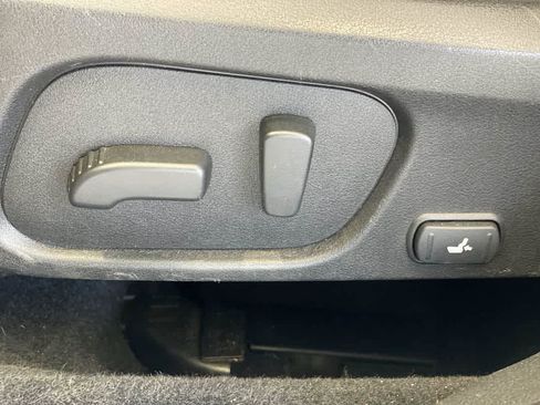 Used 2017 Subaru Forester 2.5i Limited AWD/4WD image 15